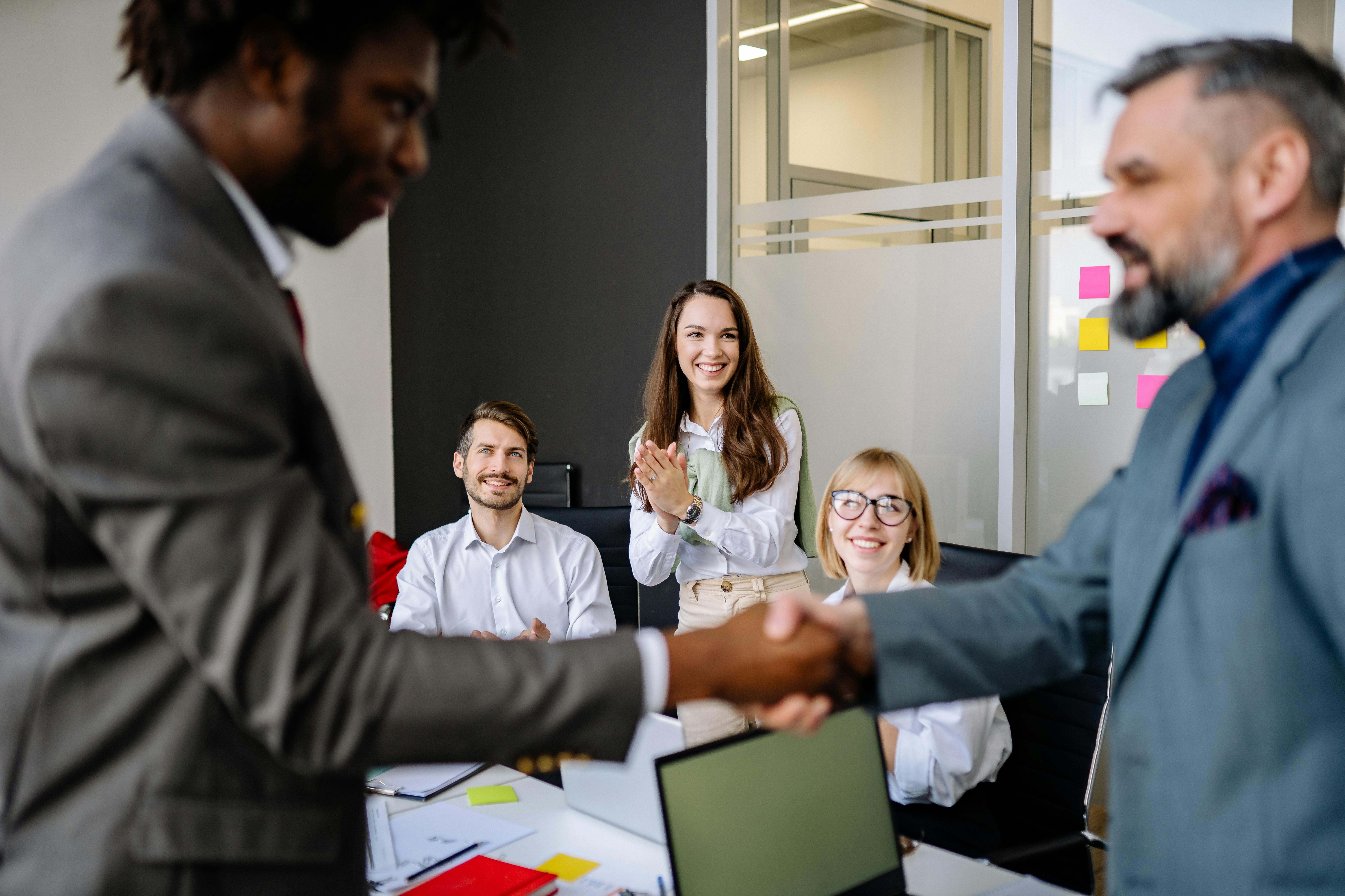  Tips de reconocimiento laboral: ¿Qué hacer para mejorar la marca empleadora? | Great Place To Work®